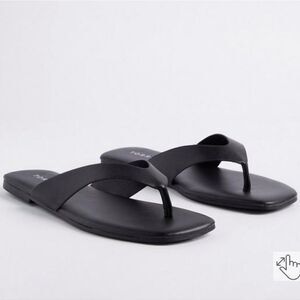 Torrid 7WW Black Square Toe Sandal New